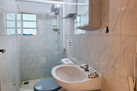 Studio para alugar com 60m², 1 quarto e sem vaga Studio para alugar com 60m², 1 quarto e sem vagaBanheiro