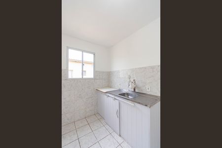 Cozinha de apartamento para alugar com 2 quartos, 51m² em Guajuviras, Canoas