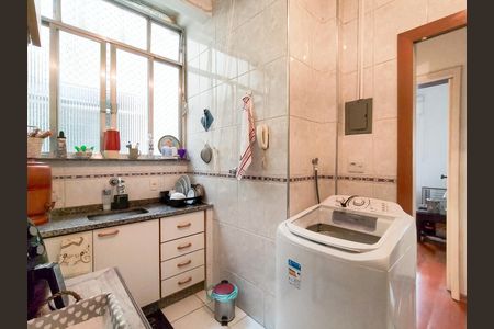 Apartamento à venda com 50m², 2 quartos e sem vaga Apartamento à venda com 50m², 2 quartos e sem vagaCozinha e Área de Serviço