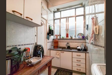Cozinha e Área de Serviço de apartamento à venda com 2 quartos, 50m² em Vila Isabel, Rio de Janeiro