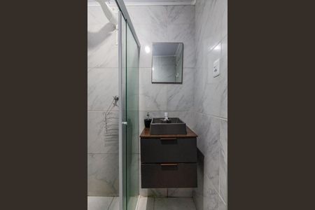 Banheiro de kitnet/studio à venda com 1 quarto, 21m² em Centro Histórico, Porto Alegre