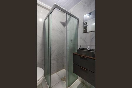 Banheiro de kitnet/studio à venda com 1 quarto, 21m² em Centro Histórico, Porto Alegre