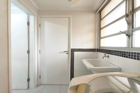 Apartamento à venda com 159m², 4 quartos e 1 vaga Apartamento à venda com 159m², 4 quartos e 1 vagaÁrea de Serviço