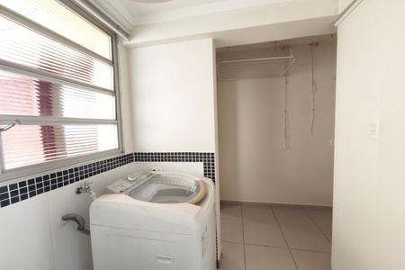 Apartamento à venda com 159m², 4 quartos e 1 vaga Apartamento à venda com 159m², 4 quartos e 1 vagaÁrea de Serviço