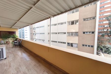 Apartamento à venda com 159m², 4 quartos e 1 vaga Apartamento à venda com 159m², 4 quartos e 1 vagaVaranda da Sala