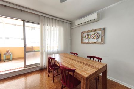 Apartamento à venda com 159m², 4 quartos e 1 vaga Apartamento à venda com 159m², 4 quartos e 1 vagaSala de Jantar