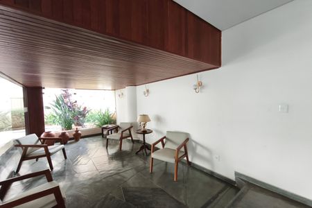 Apartamento à venda com 159m², 4 quartos e 1 vaga Apartamento à venda com 159m², 4 quartos e 1 vagaÁrea comum - Salão de festas