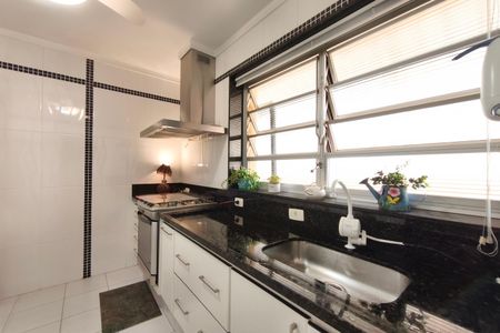 Apartamento à venda com 159m², 4 quartos e 1 vaga Apartamento à venda com 159m², 4 quartos e 1 vagaCozinha