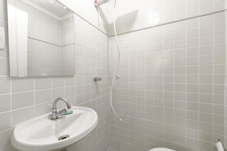 Apartamento à venda com 159m², 4 quartos e 1 vaga Apartamento à venda com 159m², 4 quartos e 1 vagaBanheiro de serviço