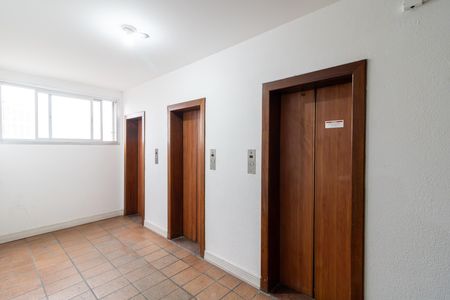 Studio à venda com 17m², 1 quarto e sem vaga Studio à venda com 17m², 1 quarto e sem vagaHall de entrada