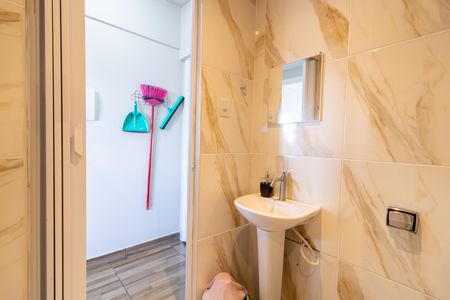 Studio à venda com 17m², 1 quarto e sem vaga Studio à venda com 17m², 1 quarto e sem vagaBanheiro