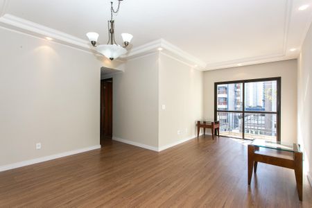 Sala de apartamento para alugar com 3 quartos, 86m² em Vila Azevedo, São Paulo