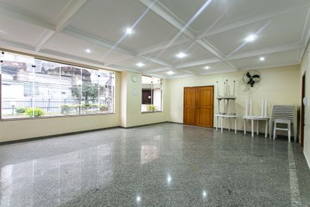 Apartamento à venda com 86m², 3 quartos e 1 vaga Apartamento à venda com 86m², 3 quartos e 1 vagaÁrea comum - Salão de festas