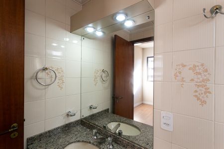 Apartamento à venda com 86m², 3 quartos e 1 vaga Apartamento à venda com 86m², 3 quartos e 1 vagaBanheiro da Suíte