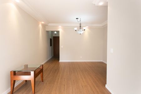Apartamento à venda com 86m², 3 quartos e 1 vaga Apartamento à venda com 86m², 3 quartos e 1 vagaSala