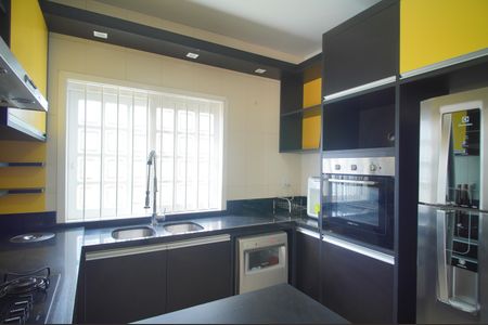 Cozinha de casa à venda com 4 quartos, 300m² em Santo Andre, São Leopoldo