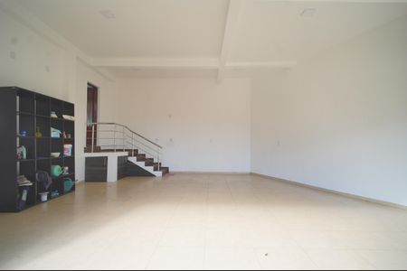 Garagem de casa à venda com 4 quartos, 300m² em Santo Andre, São Leopoldo