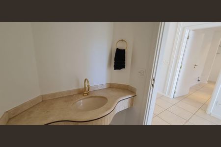 Banheiro de casa à venda com 4 quartos, 365m² em Loteamento Alphaville Campinas, Campinas