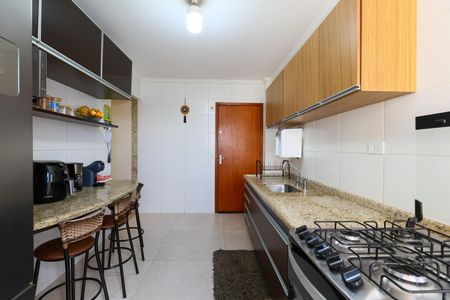 Cozinha de apartamento à venda com 4 quartos, 119m² em Chácara Agrindus, Taboão da Serra