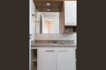 Apartamento para alugar com 153m², 3 quartos e 3 vagasBanheiro da Suíte 2