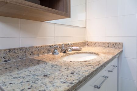 Apartamento para alugar com 153m², 3 quartos e 3 vagasBanheiro da Suíte 1
