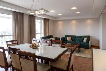 Apartamento para alugar com 153m², 3 quartos e 3 vagasSala