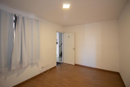 Sala de apartamento à venda com 2 quartos, 46m² em Nossa Senhora da Conceição, Contagem