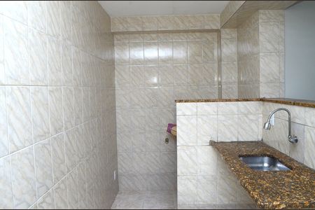 Cozinha e Área de Serviço de casa para alugar com 2 quartos, 68m² em Nazare, Belo Horizonte