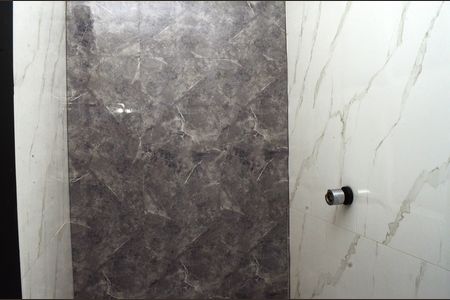 Banheiro 2 de casa para alugar com 2 quartos, 68m² em Nazare, Belo Horizonte