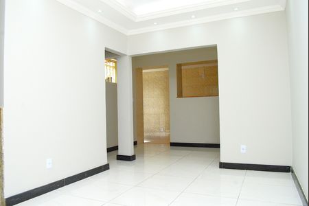 Casa para alugar com 2 quartos, 68m² em Nazare, Belo Horizonte
