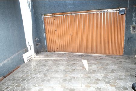 Garagem de casa para alugar com 2 quartos, 68m² em Nazare, Belo Horizonte