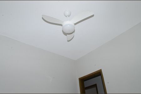Quarto 1 de casa para alugar com 2 quartos, 68m² em Nazare, Belo Horizonte