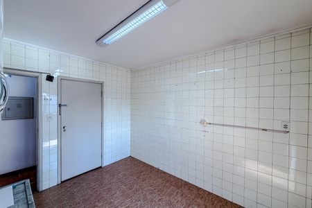 Apartamento à venda com 90m², 2 quartos e 1 vagaCozinha