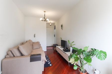 Sala de apartamento à venda com 2 quartos, 52m² em Itaquera, São Paulo