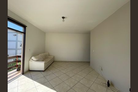 Apartamento para alugar com 2 quartos, 75m² em Ouro Branco, Novo Hamburgo