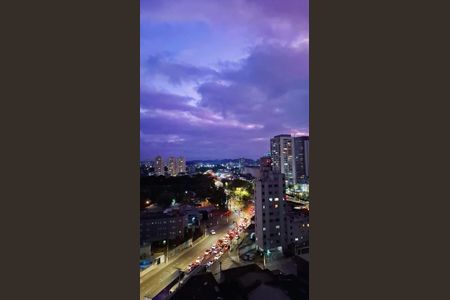 Apartamento para alugar com 2 quartos, 34m² em Santo Amaro, São Paulo