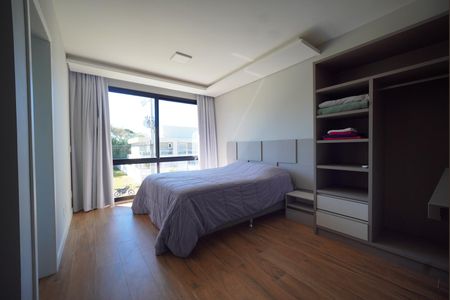 Casa para alugar com 140m², 3 quartos e 2 vagasSuíte