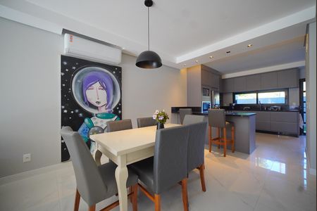 Sala de Jantar de casa para alugar com 3 quartos, 140m² em Lagoa da Conceição, Florianópolis