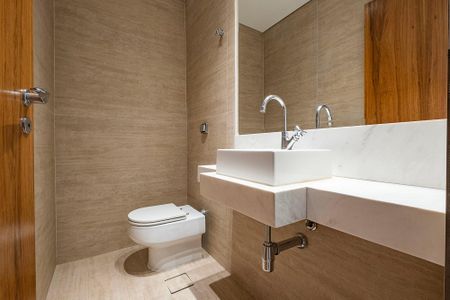 Apartamento à venda com 184m², 3 quartos e 2 vagas Apartamento à venda com 184m², 3 quartos e 2 vagasLavabo