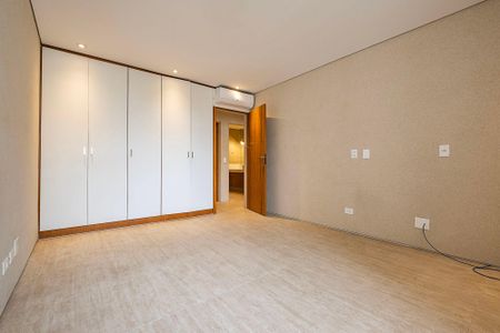 Apartamento à venda com 184m², 3 quartos e 2 vagas Apartamento à venda com 184m², 3 quartos e 2 vagasQuarto 2