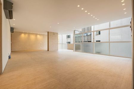 Apartamento à venda com 184m², 3 quartos e 2 vagas Apartamento à venda com 184m², 3 quartos e 2 vagasSala
