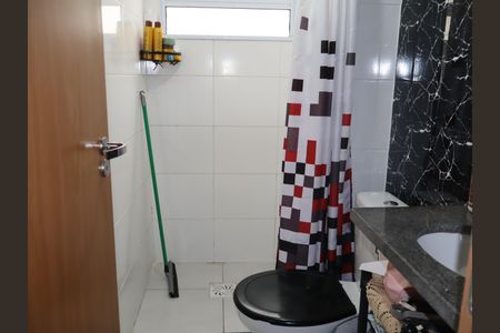 Banheiro de apartamento para alugar com 2 quartos, 43m² em Cidade São Mateus, São Paulo