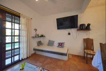 Sala de apartamento para alugar com 2 quartos, 185m² em Canasvieiras, Florianópolis