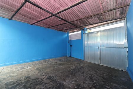 Garagem de casa para alugar com 1 quarto, 70m² em Realengo, Rio de Janeiro