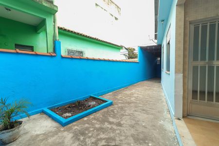 Quintal de casa para alugar com 1 quarto, 70m² em Realengo, Rio de Janeiro