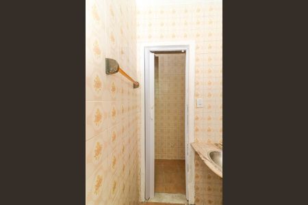 Banheiro de casa para alugar com 1 quarto, 70m² em Realengo, Rio de Janeiro