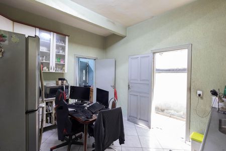 Casa à venda com 198m², 3 quartos e 2 vagasCozinha 2