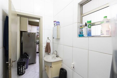 Casa à venda com 198m², 3 quartos e 2 vagasBnaheiro 5