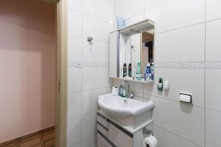 Casa à venda com 198m², 3 quartos e 2 vagasBanheiro 1
