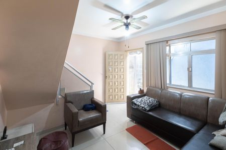 Casa à venda com 198m², 3 quartos e 2 vagasSala 1